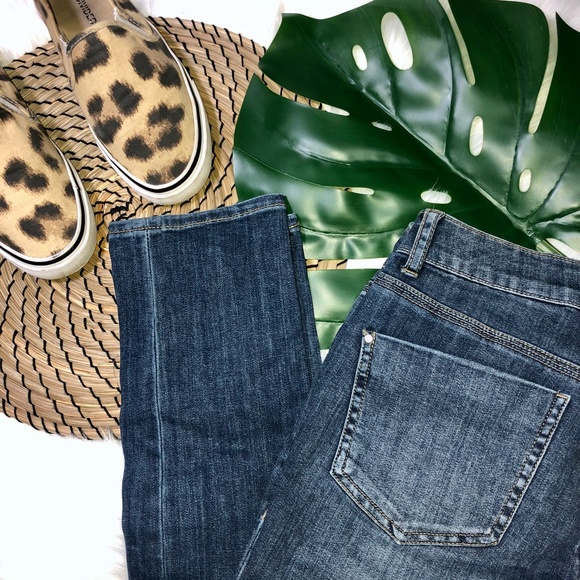 DKNY Soho Skinny Leg Jean - Picture 6 of 8